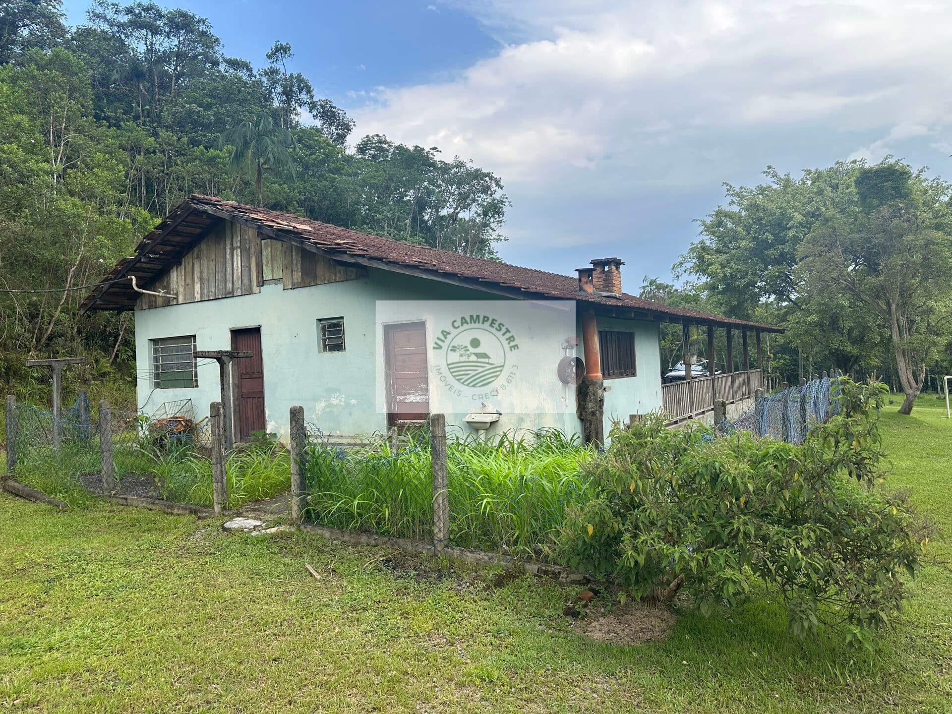 Sítio com 45.628 m², escriturado, apenas 100 metros do asfalto, proximo ao Bar Canarinho na Rodovia do Arroz