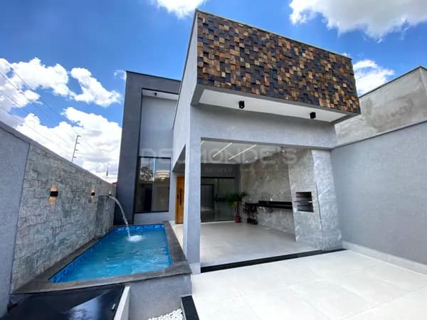 Casa em Setor Ana Rosa, Trindade/GO