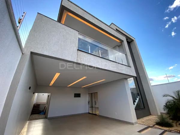 Sobrado 3 Suites c/ Piscina no Residêncial Monte Cristo | Trindade/GO