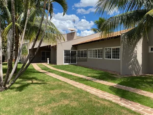 CASA Alto Padrão no Santa Rosa, Av. Canadá Cuiabá/MT