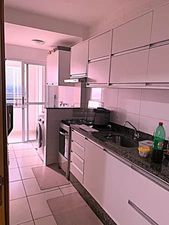 Apartamento no condominio Edifici Vero