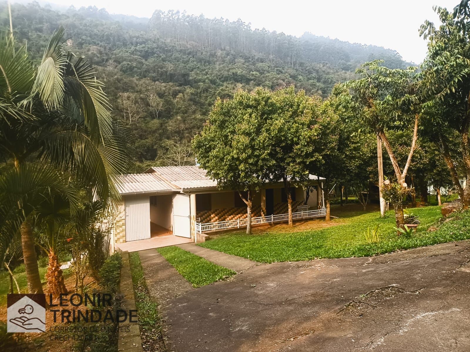 Chácara de 3 hectares, próximo ao rio, com 2 casas, Carlos Barbosa, RS