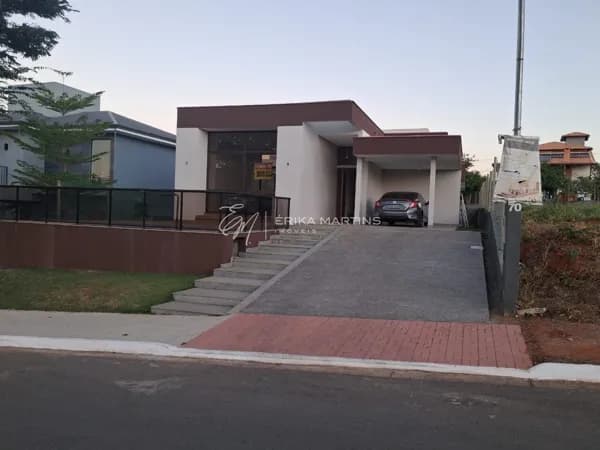 Casa 4 quartos sendo 3 suítes no condomínio Gran Royalle - Lagoa Santa/MG