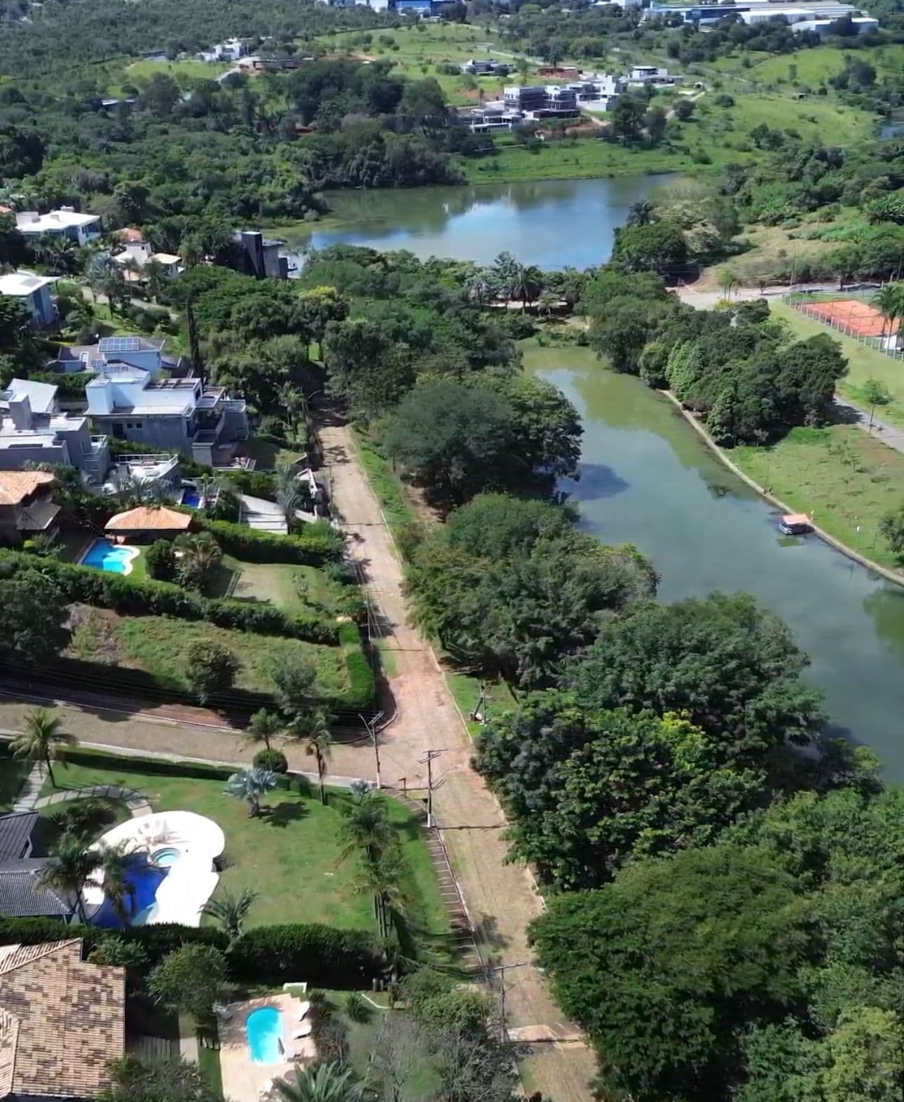 Lote 1120m² no Condomínio Bouganville próximo a avenida principal - Lagoa Santa/MG