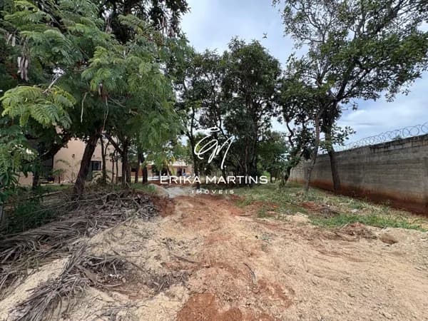 Terreno à venda no Condomínio Encanto da Lagoa – 1.092m²