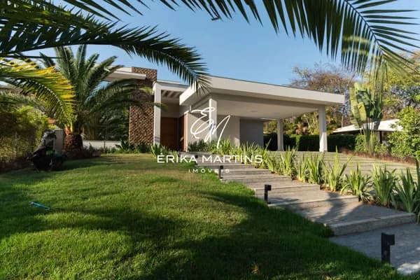 CASA ALTO PADRÃO 4 SUÍTES NO CONDOMÍNIO CONDADOS DA LAGOA