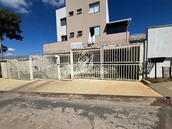 Loja Comercial à Venda – Excelente Oportunidade de Investimento!