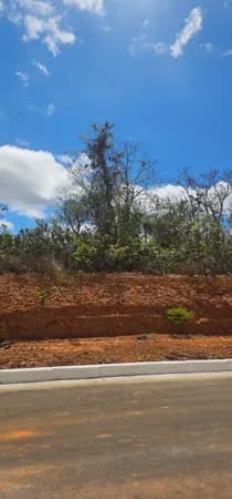 Lote de 389 m² ZR1 no Residencial Vila Albanos – Lagoa Santa/MG