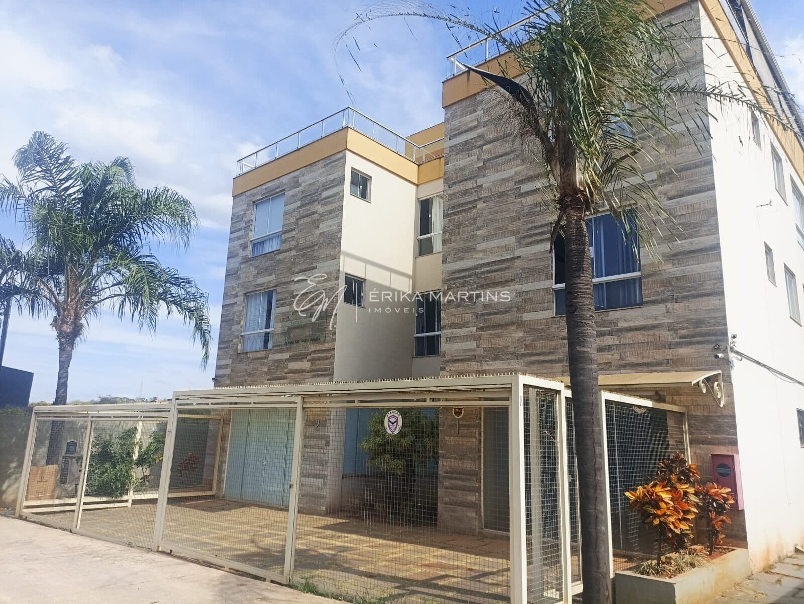 Apartamento 3 quartos, 1 suite e 3 vagas garagem Bairro Lagoa Mansões - Lagoa Santa/MG