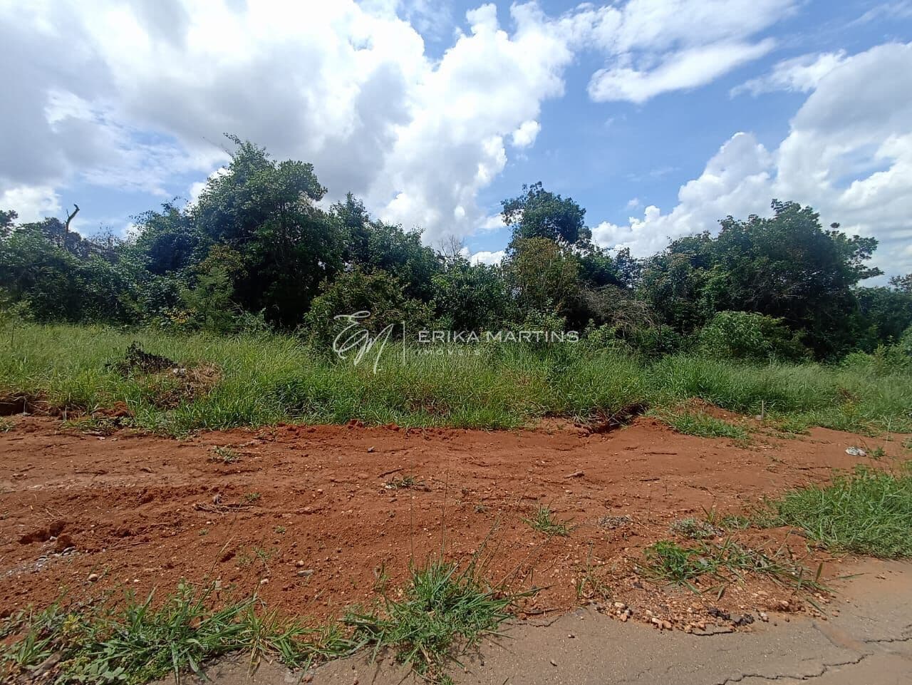 LOTE COMERCIAL 529,18M² NO RESIDENCIAL AMADEU - LAGOA SANTA/MG