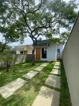 Casa com 3 quartos , 1 suite no bairro Joana Marques