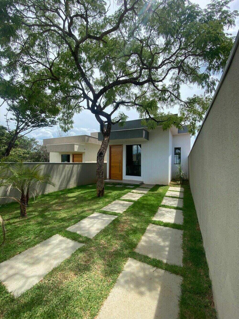 Casa com 3 quartos , 1 suite no bairro Joana Marques