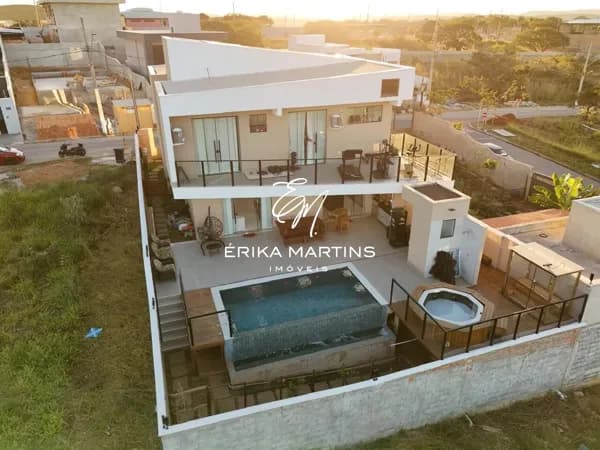 CASA 3 QUART0S SENDO UMA SUITE MASTER COM CLOSERT E HIDROMASSAGEM COND PARQUE DOS BURITIS - LAGOA SANTA/MG