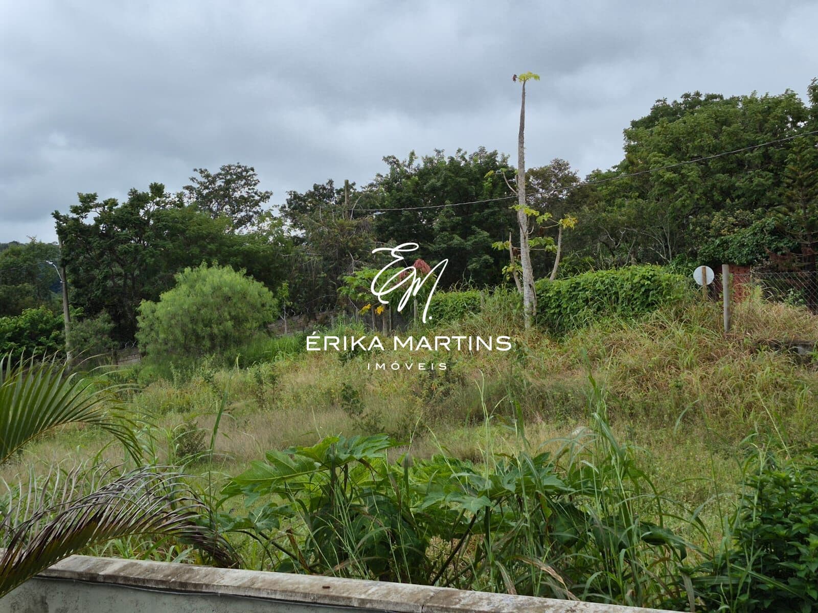 OPORTUNIDADE LOTE 1080M² CONDOMÍNIO FECHADO - MIRANTE TAMBORIL