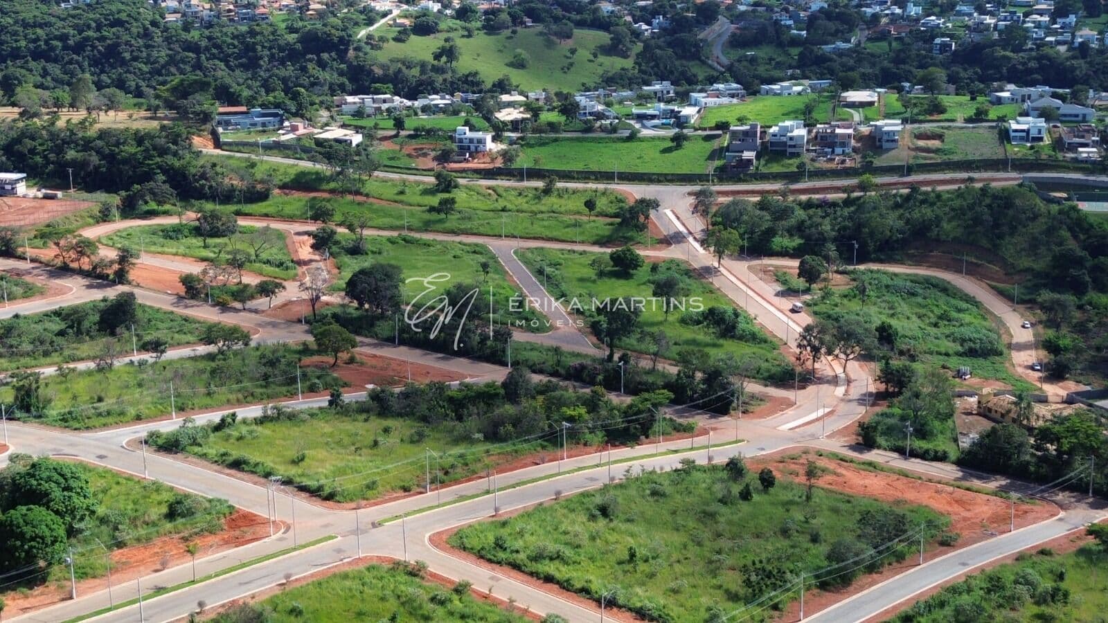 Lote 360 mt na NOVA LAGOA SANTA a 5 min no Shopping em construção
