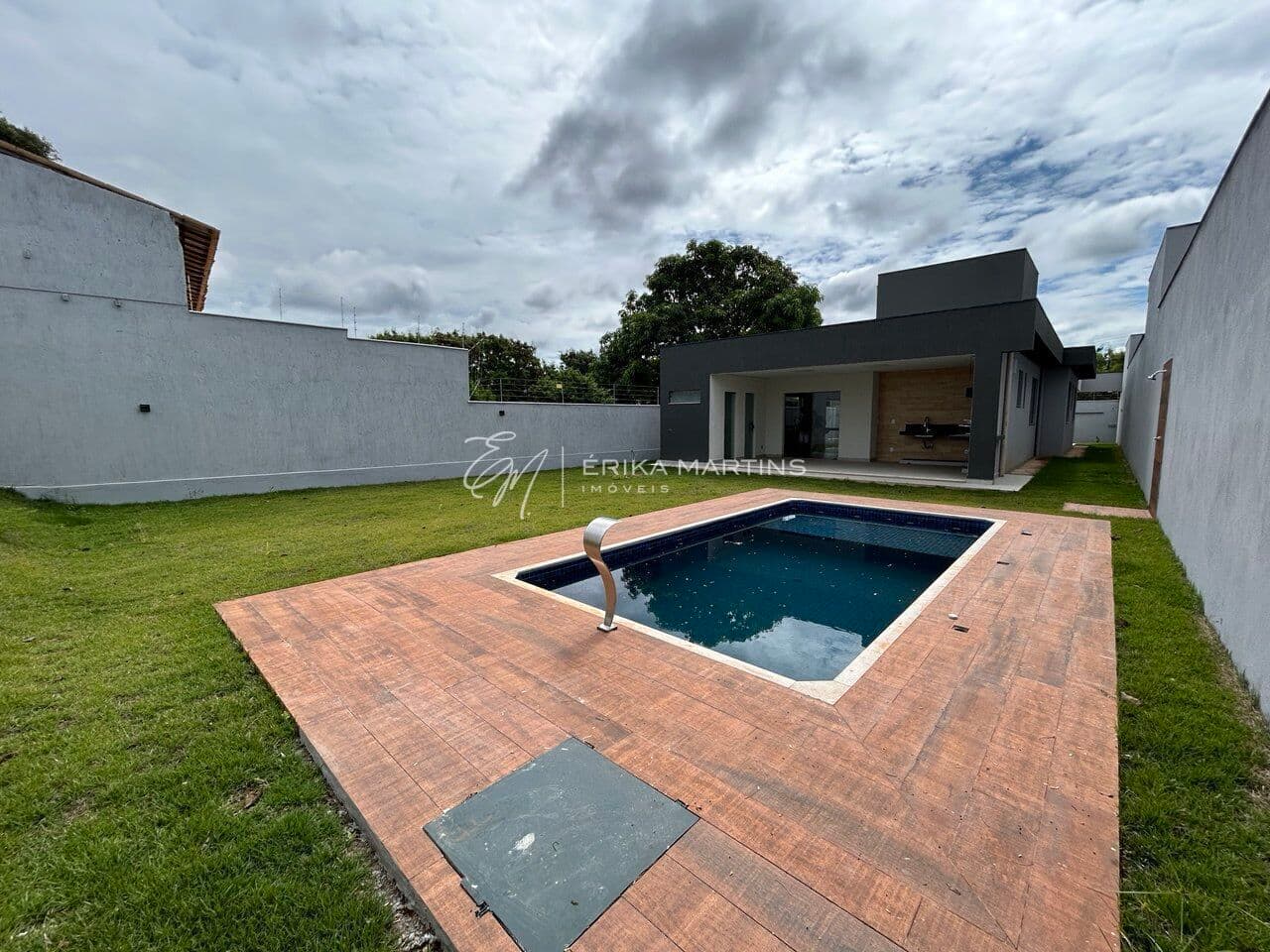 Casa 3 quartos, sendo 1 suíte ampla com closet em Lagoa Santa – MG