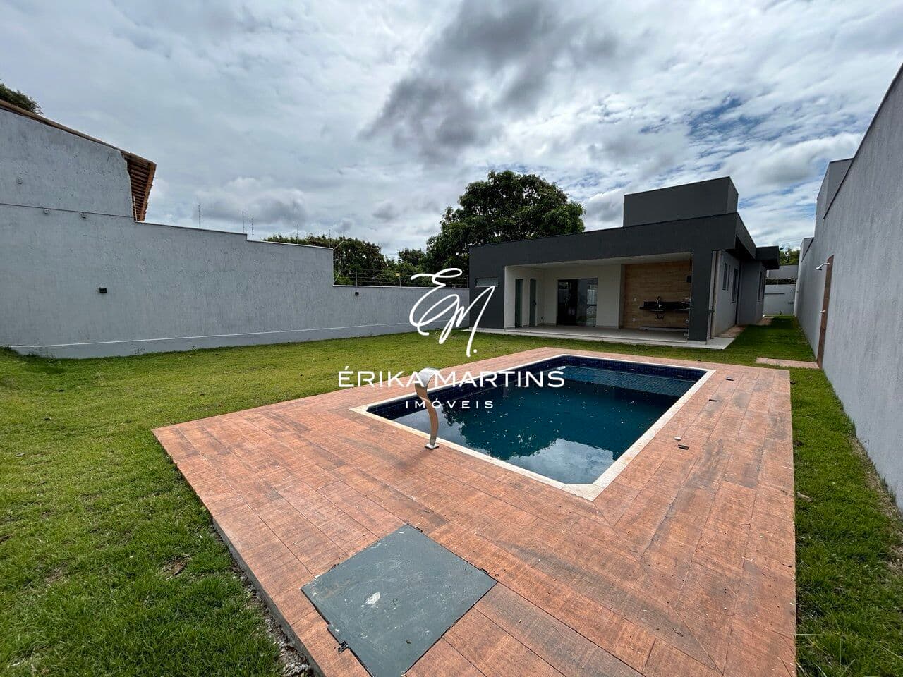 Casa 3 quartos, sendo 1 suíte ampla com closet em Lagoa Santa – MG