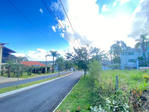 LOTE 1.399M² DE ESQUINA CONDOMINIO PONTAL DA LIBERDADE
