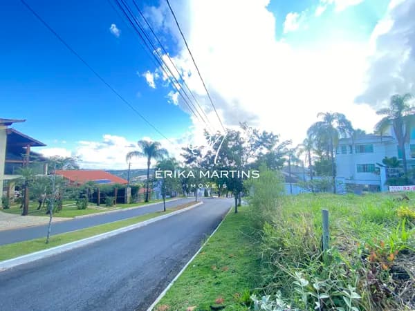 LOTE 1.399M² DE ESQUINA CONDOMINIO PONTAL DA LIBERDADE