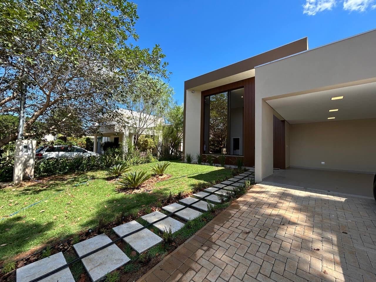 Casa de alto padrão 4 suites em condomínio fechado – Conforto, segurança e sofisticação!