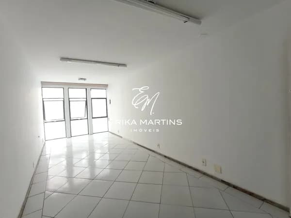 Sala comercial de 24,77 m² no centro de Lagoa Santa/MG