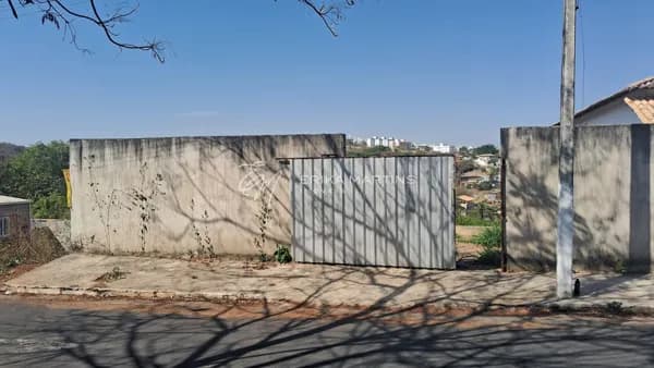 Lote de 360m² ZR2 no bairro Jardim Imperial - Lagoa Santa/MG