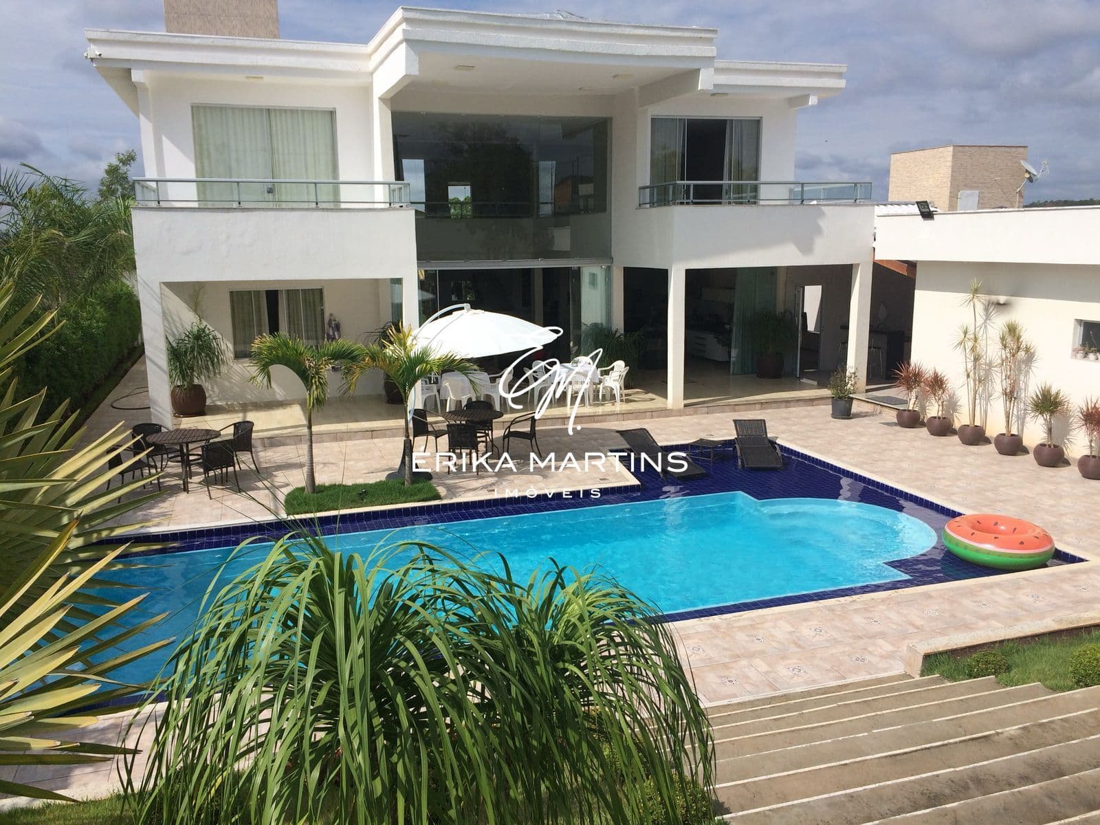 Casa com 5 suítes no Condomínio Sonho verde - Lagoa Santa