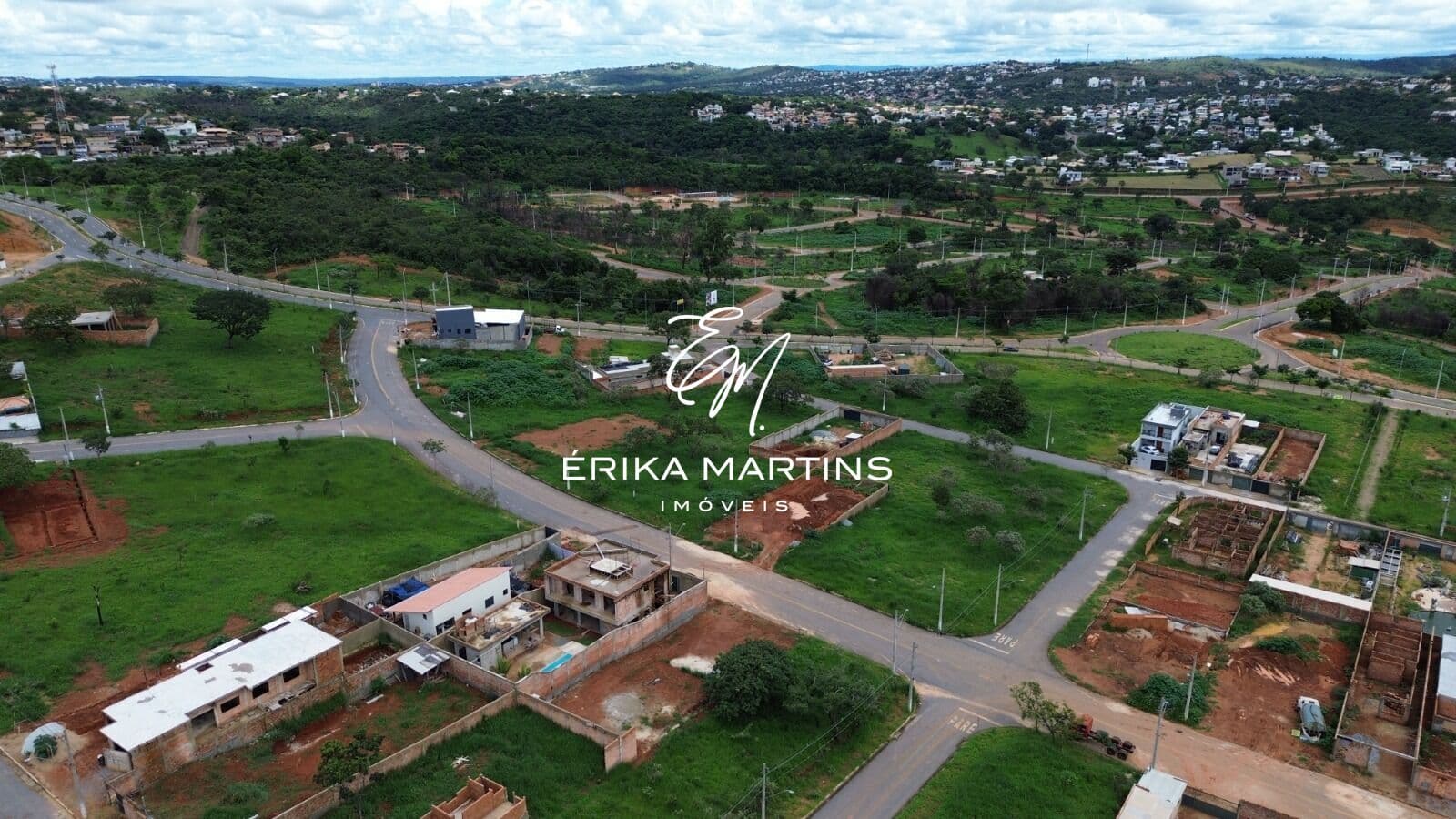 Lote ZC1 com 525 m² à venda no bairro Vila dos Ipês