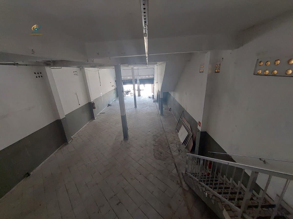 Salão comercial Padrão para Aluguel em Sítio Paecara Guarujá-SP