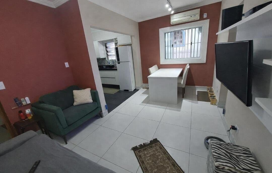 🏠 CASA SOBREPOSTA ALTA 2 DORMITÓRIOS REFORMADA-SANTA ROSA - GUARUJÁ/SP