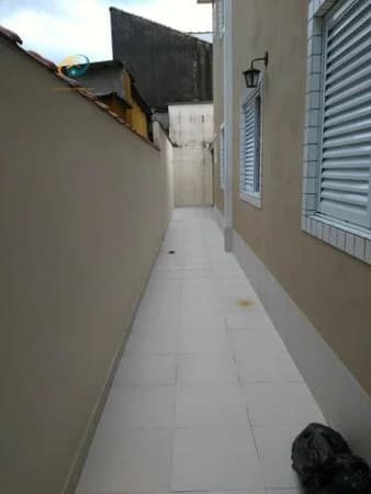 Casa Padrão para Venda em Vila Alice (Vicente de Carvalho) Guarujá-SP