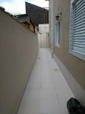 Casa Padrão para Venda em Vila Alice (Vicente de Carvalho) Guarujá-SP