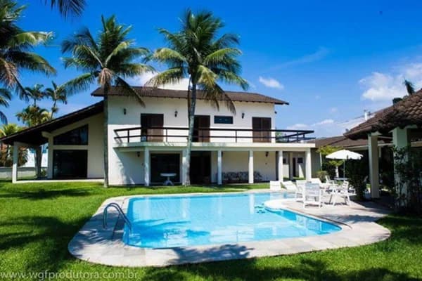 Casa Alto Padrão para Venda e Aluguel em Acapulco Guarujá-SP