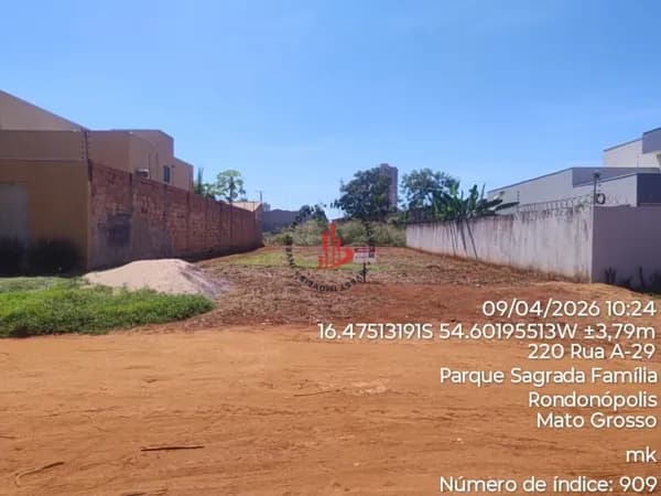 Vendo terreno próximo da Av. Governador Júlio Campos