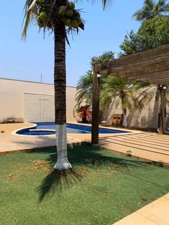 CASA ALTO PADRÃO COM PISCINA NO JARDIM SANTA MARTA