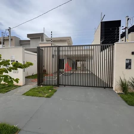 CASA NOVA NO PARQUE SAGRADA FAMILIA