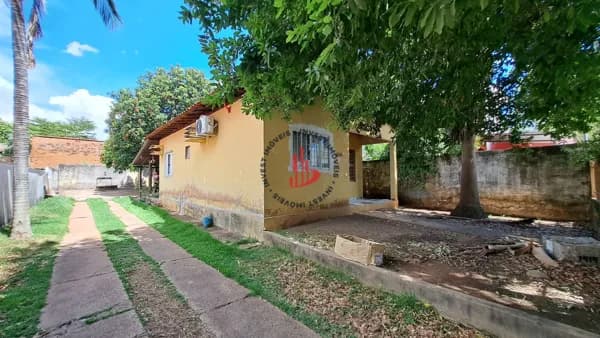 VENDO CASA 2 QUARTOS NO JD. PINDORAMA