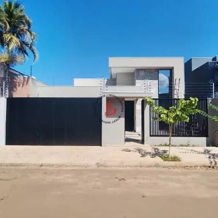 🌻 CASA À VENDA – BAIRRO SUNFLOWER