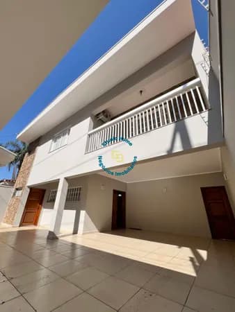 Sobrado em Araras - Jardim Cândida