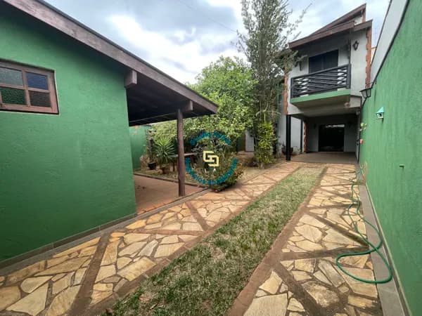 Casa em Jardim Santa Olívia II, Araras/SP