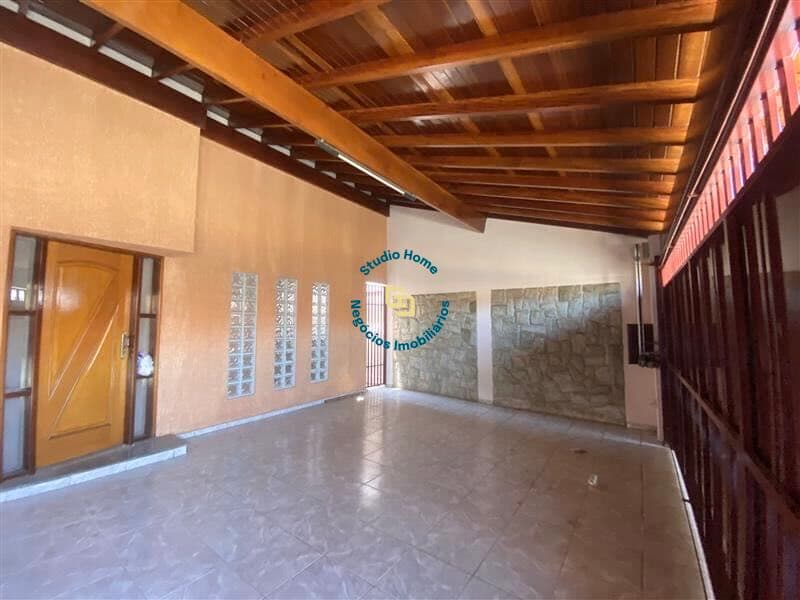 Casa em Araras - Conjunto Habitacional Heitor Villa Lobos
