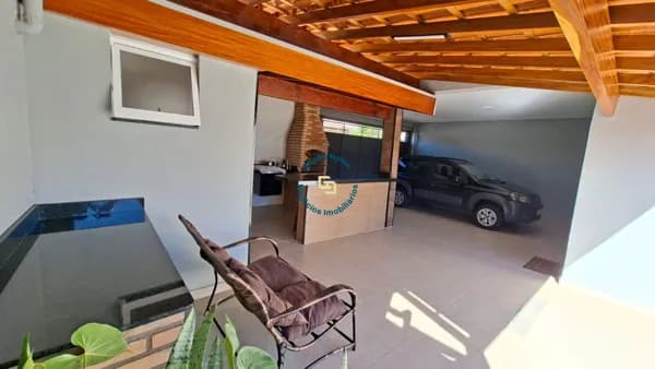 Casa em Araras - Jardim Santa Olívia II
