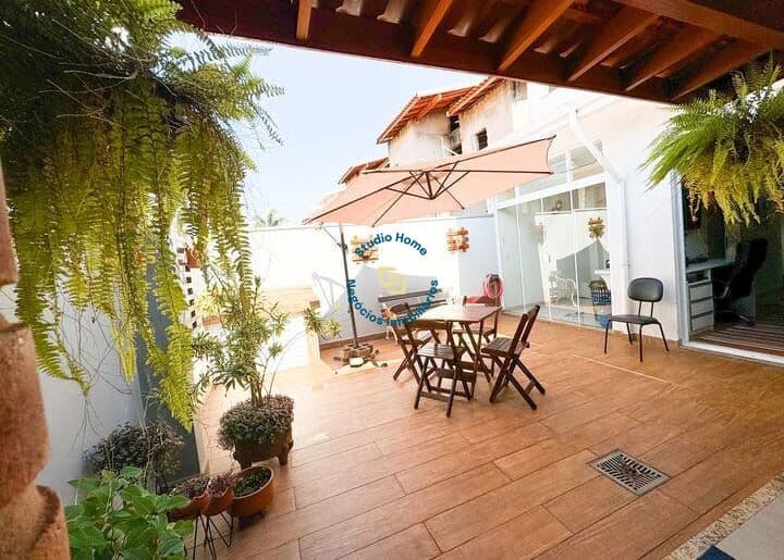 Casa de Condomínio em Araras - Jardim Celina
