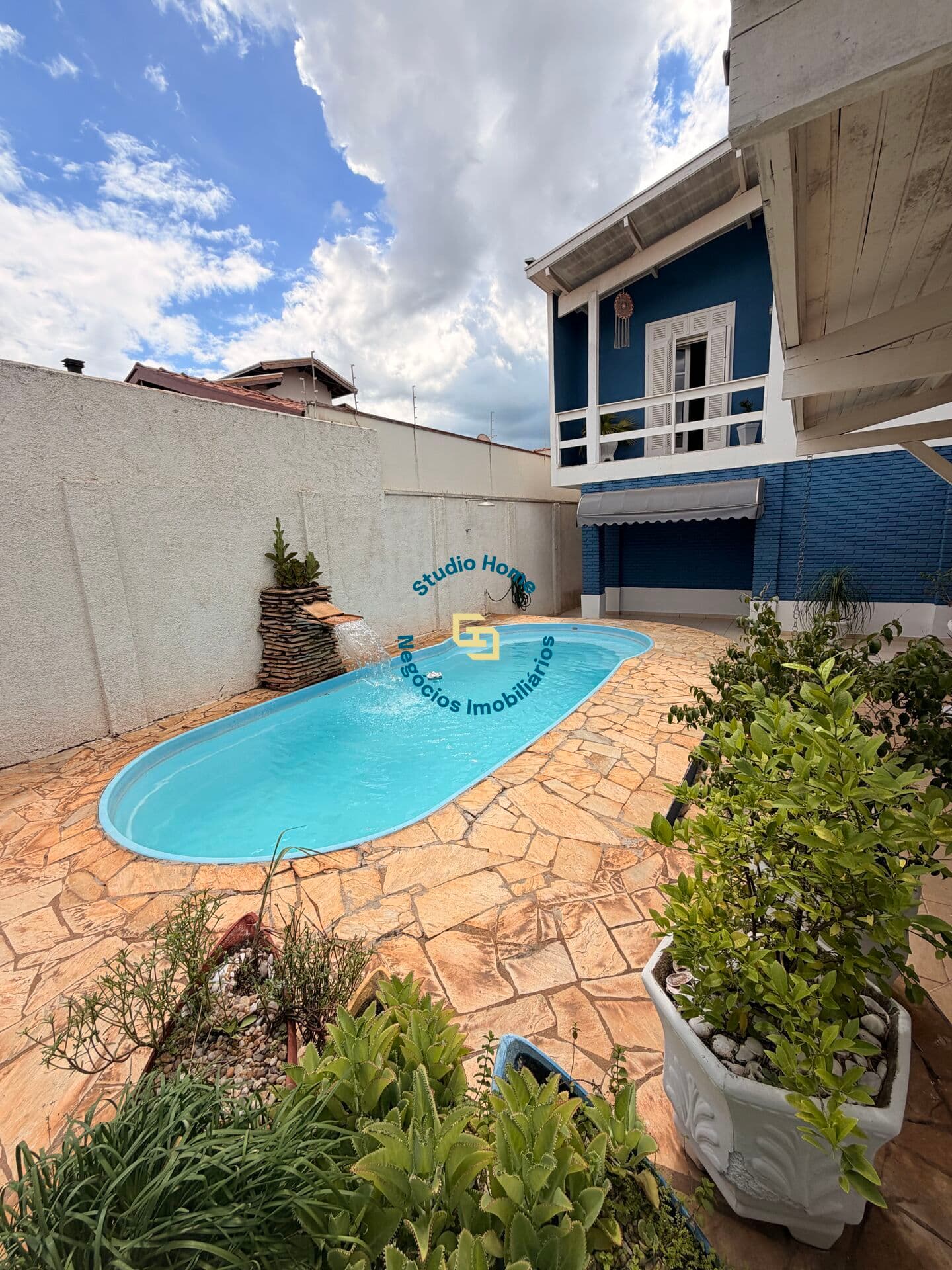 Casa Sobrado em Vila Queiroz, Araras/SP
