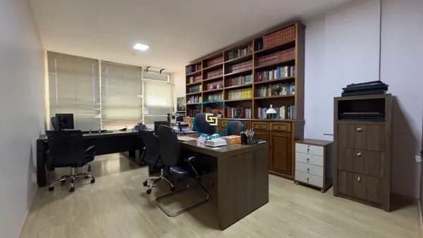 Sala comercial - região central de Araras/SP