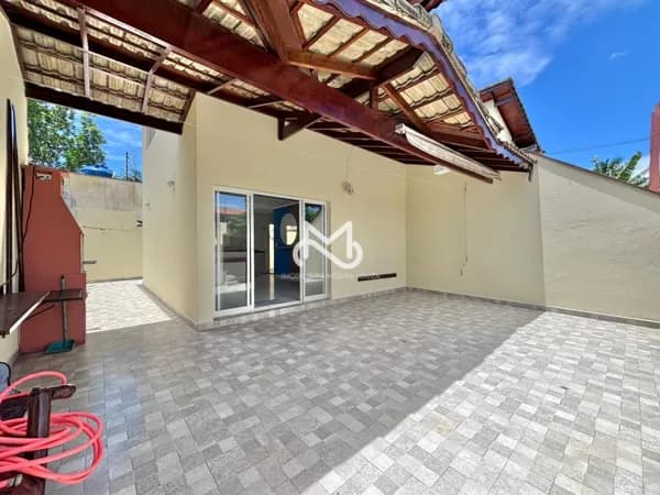 Casa a 400m da praia no Jardim Indaiá em Bertioga/SP