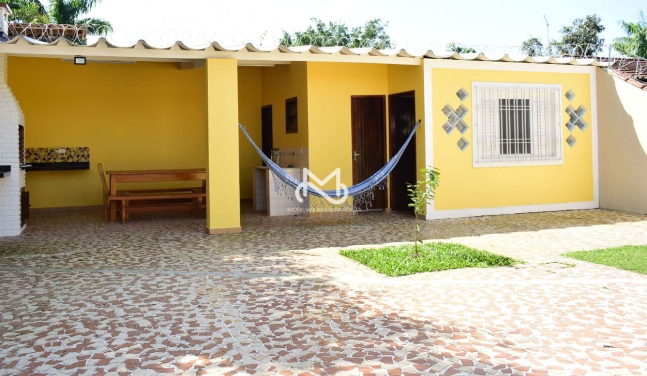 Casa à venda no Jardim Indaiá em Bertioga/SP