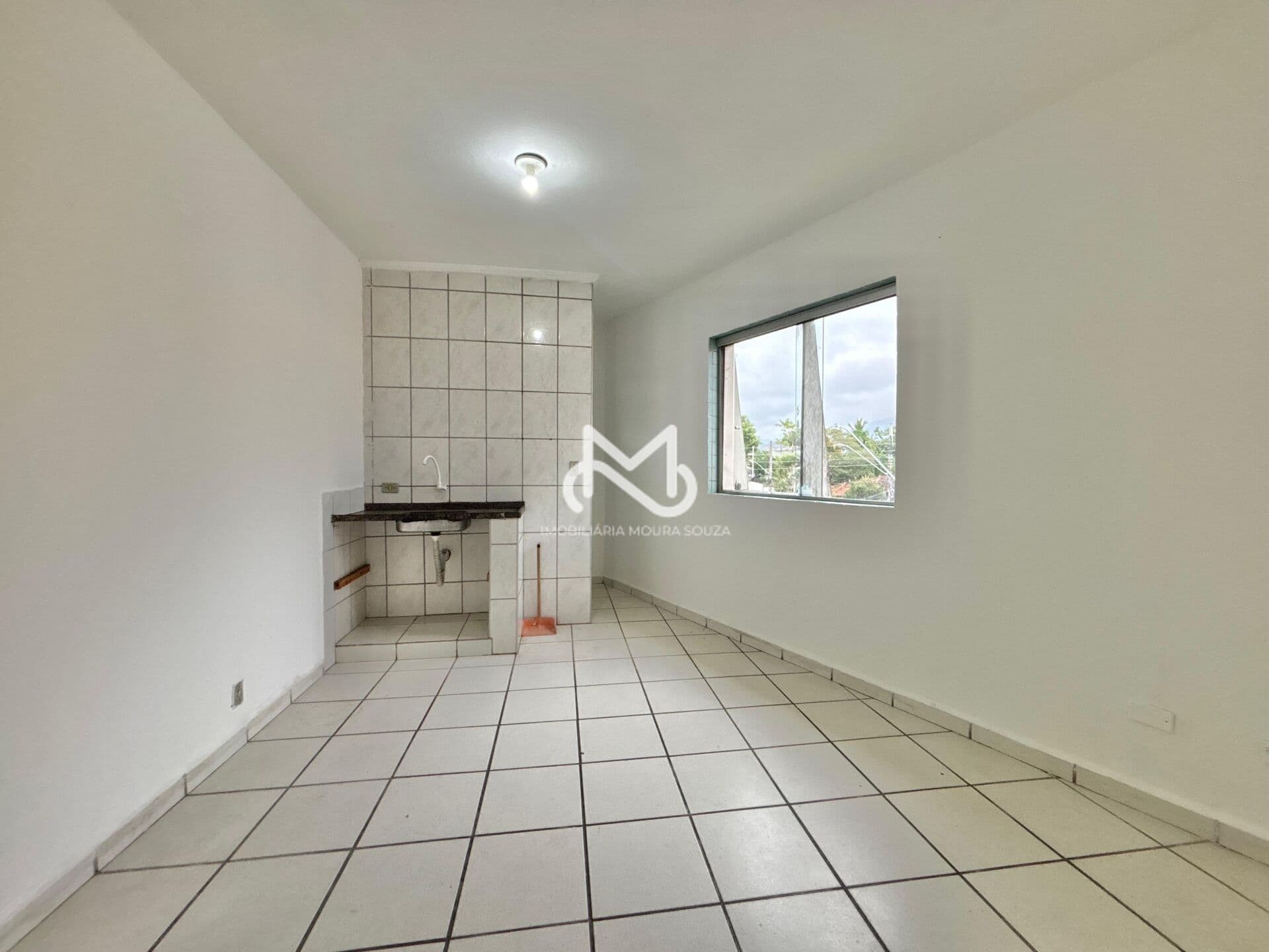 Apartamento para locação a 350m da praia em Bertioga/SP