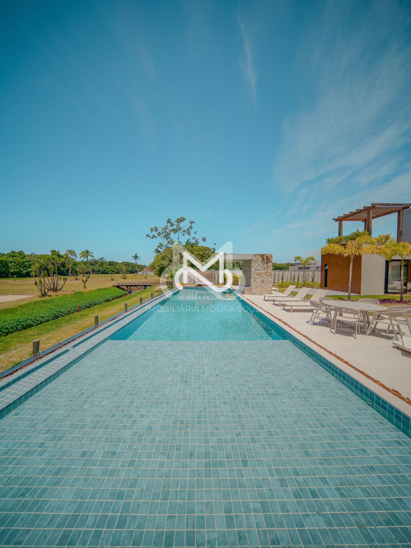 Mansão (Módulo 16 - Riviera de São Lourenço)