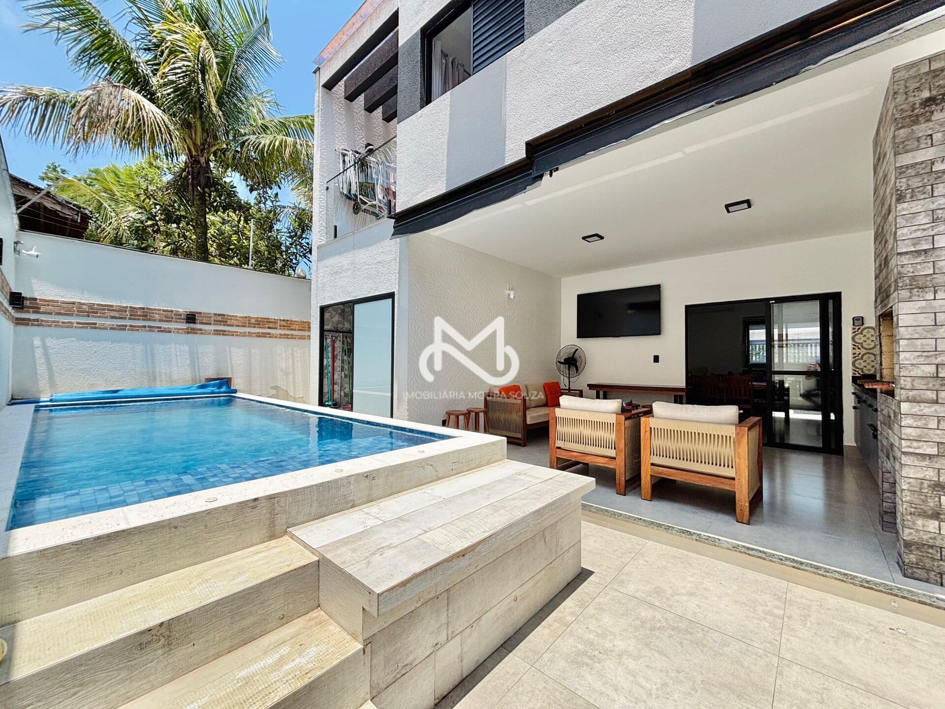 Casa à venda no Jardim Indaiá em Bertioga/SP